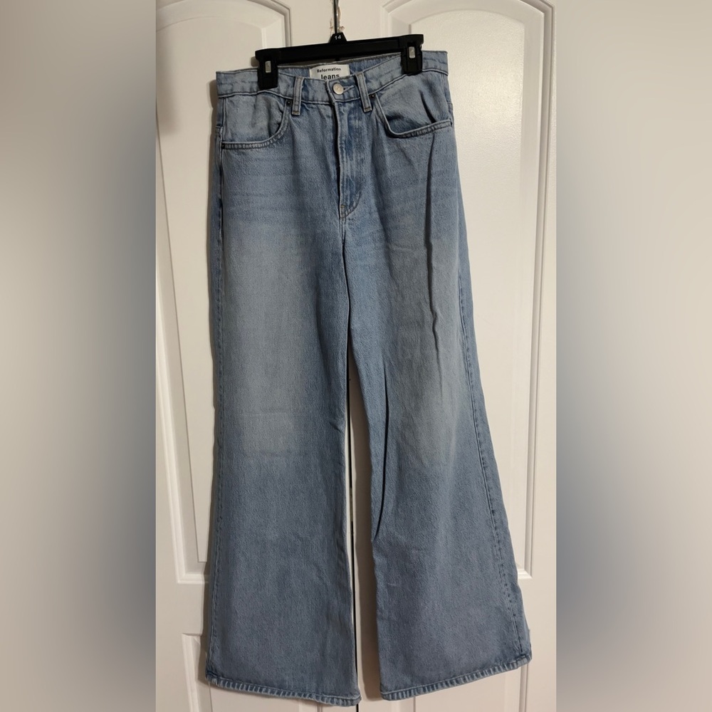 Reformation 70’s Wide Leg Jeans / WASH Largo / Size 26
